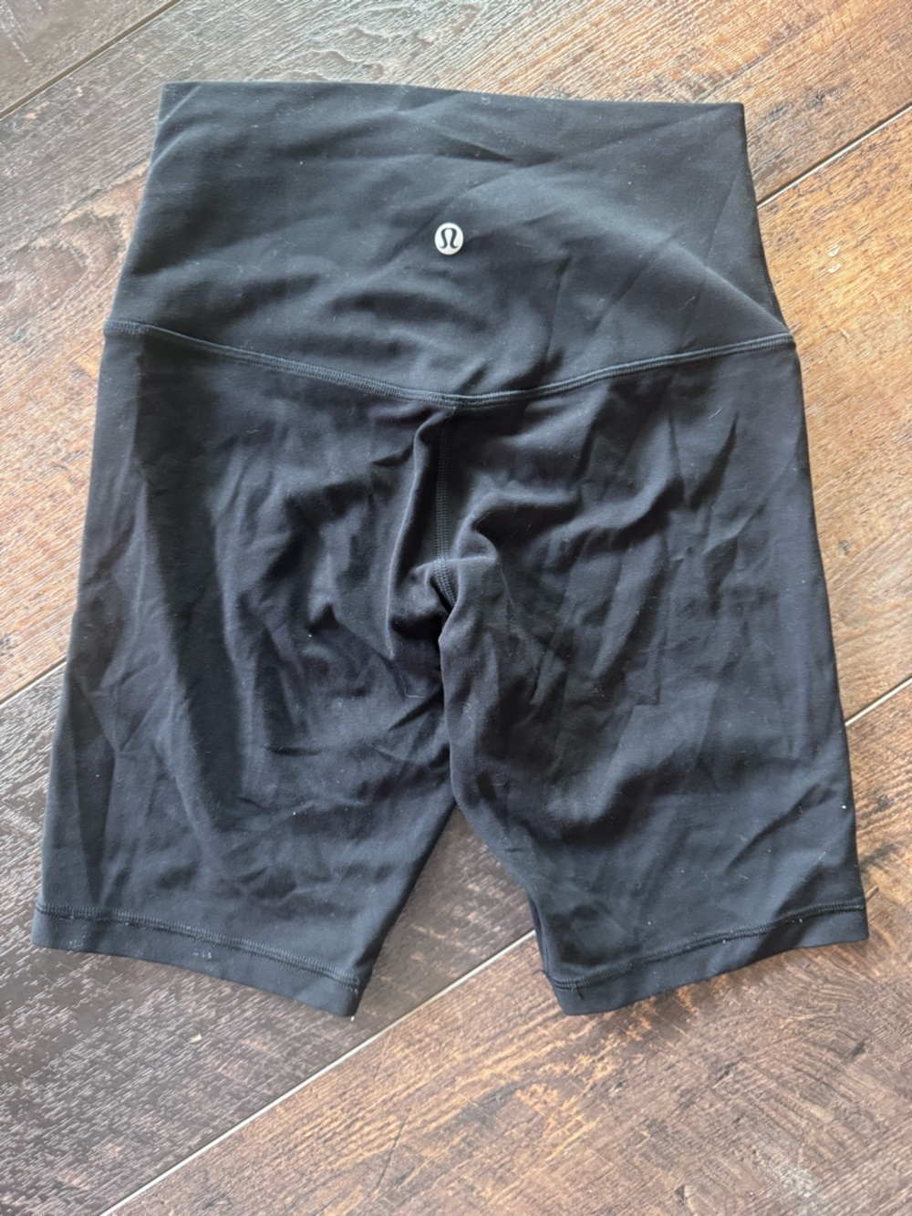 Lululemon Black High Rise 8” Biker Shorts Size 4 Front Seam